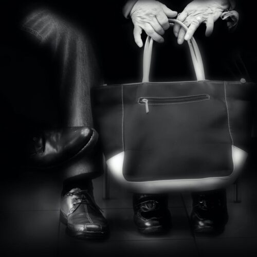 A Holding Space | Fotografie di Silvana Di Lorenzo